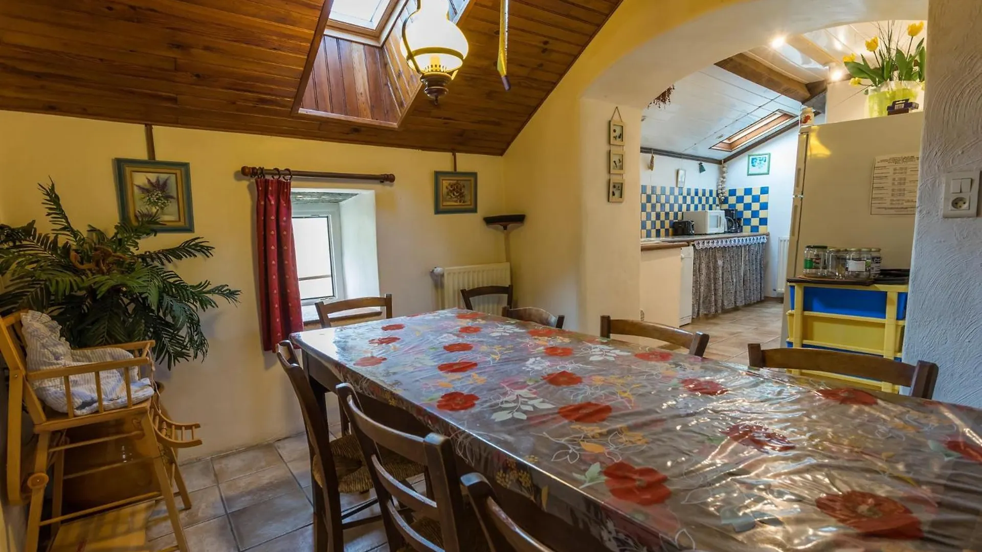 Gite Enzo Cabanes  Holiday home Cabanes (Aveyron)