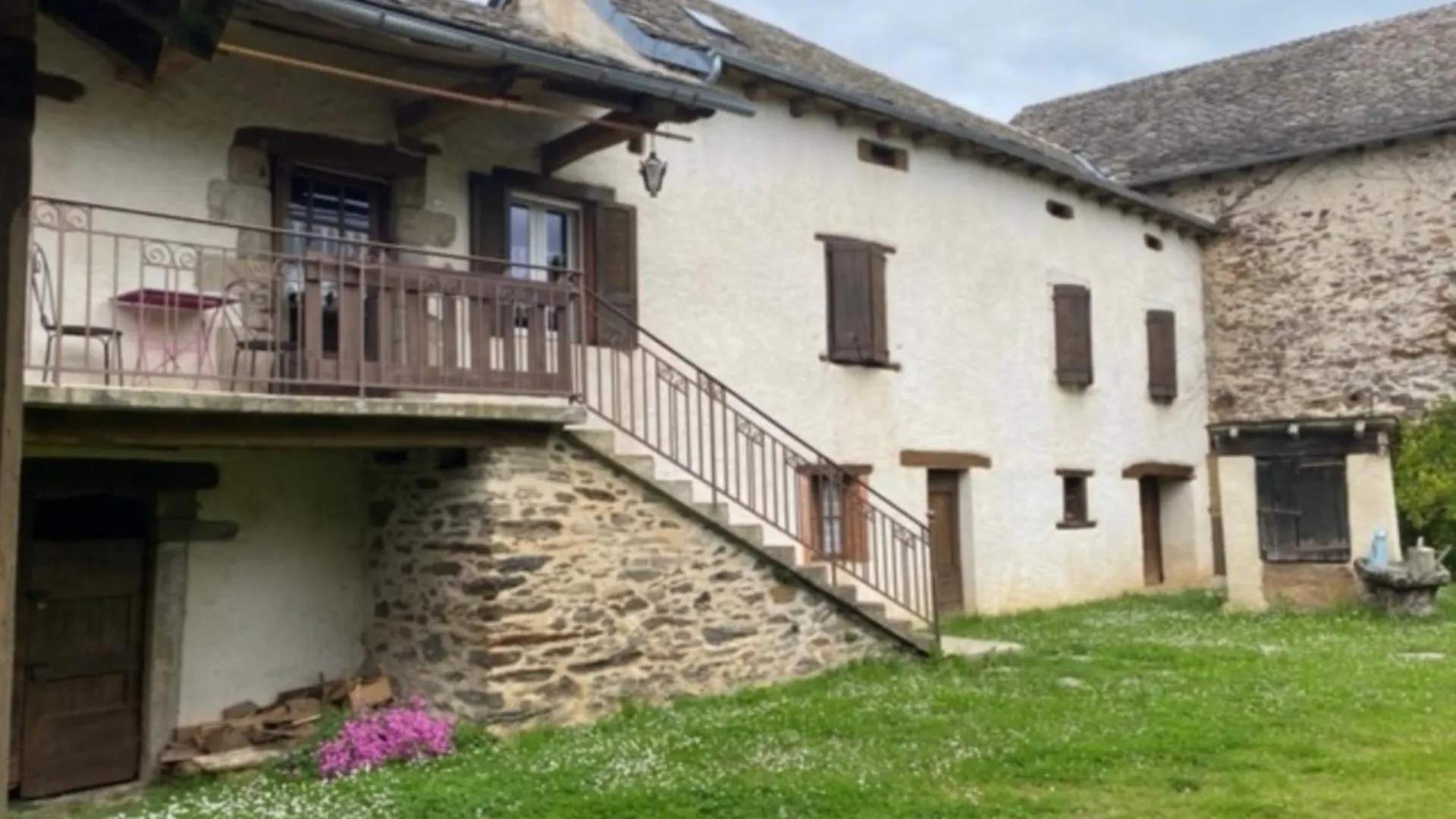 Holiday home Gite Enzo Cabanes